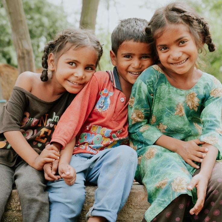 Kaveri Mehta, Lead Design Curator at Autum Nevening Whispers, reviewing corporate floral arrangements